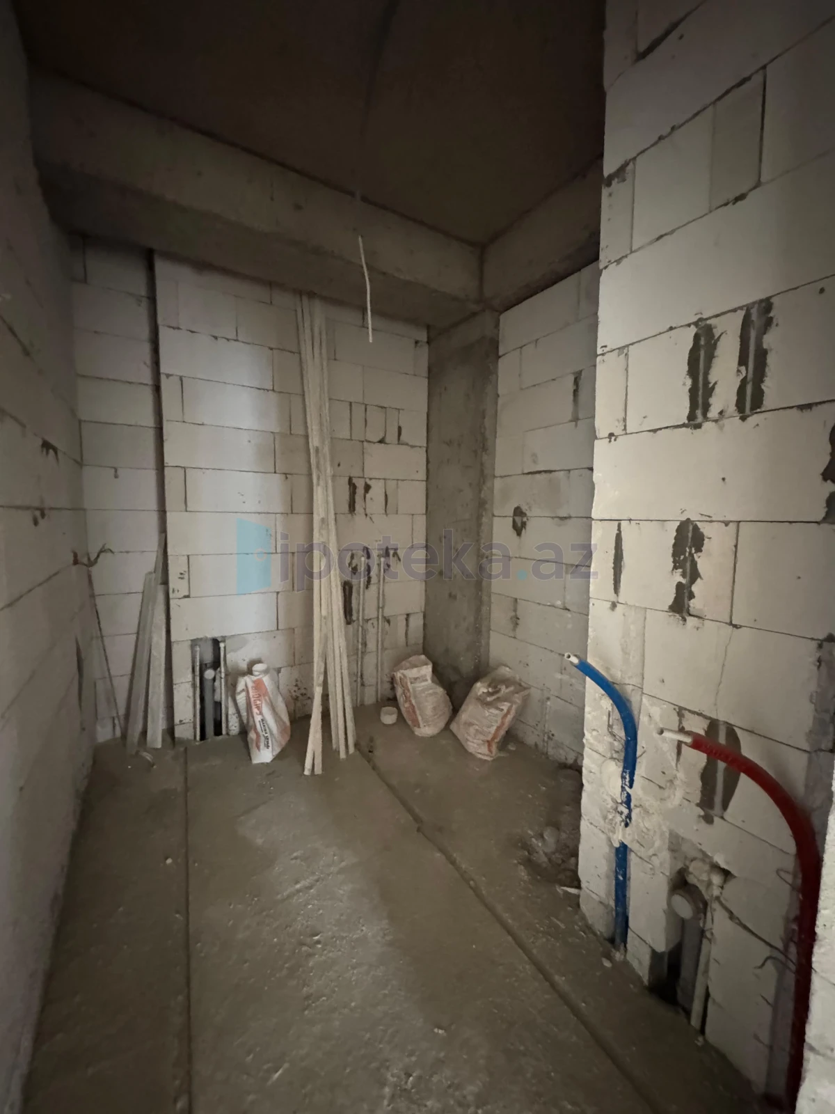 Satılır 4 otaqlı yeni tikili 175 m²