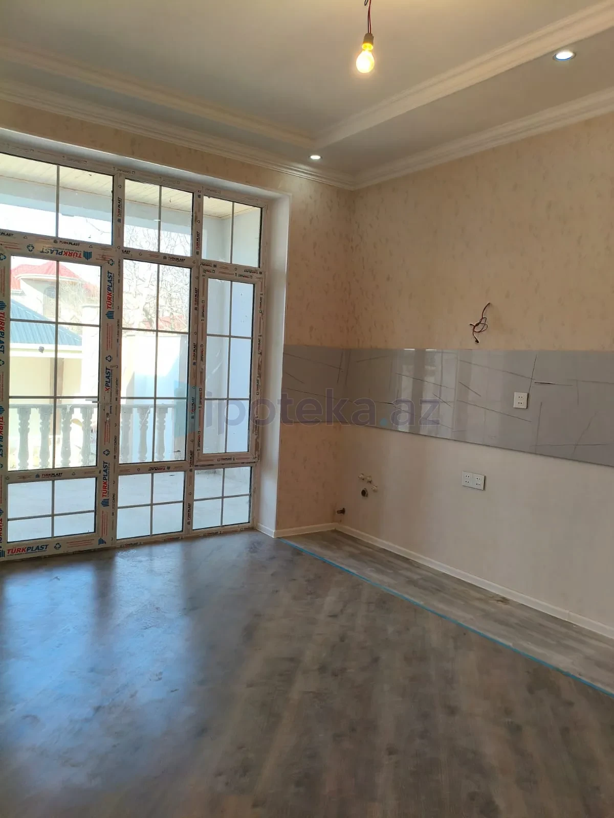 Satılır 4 otaqlı həyət evi 120 m²
