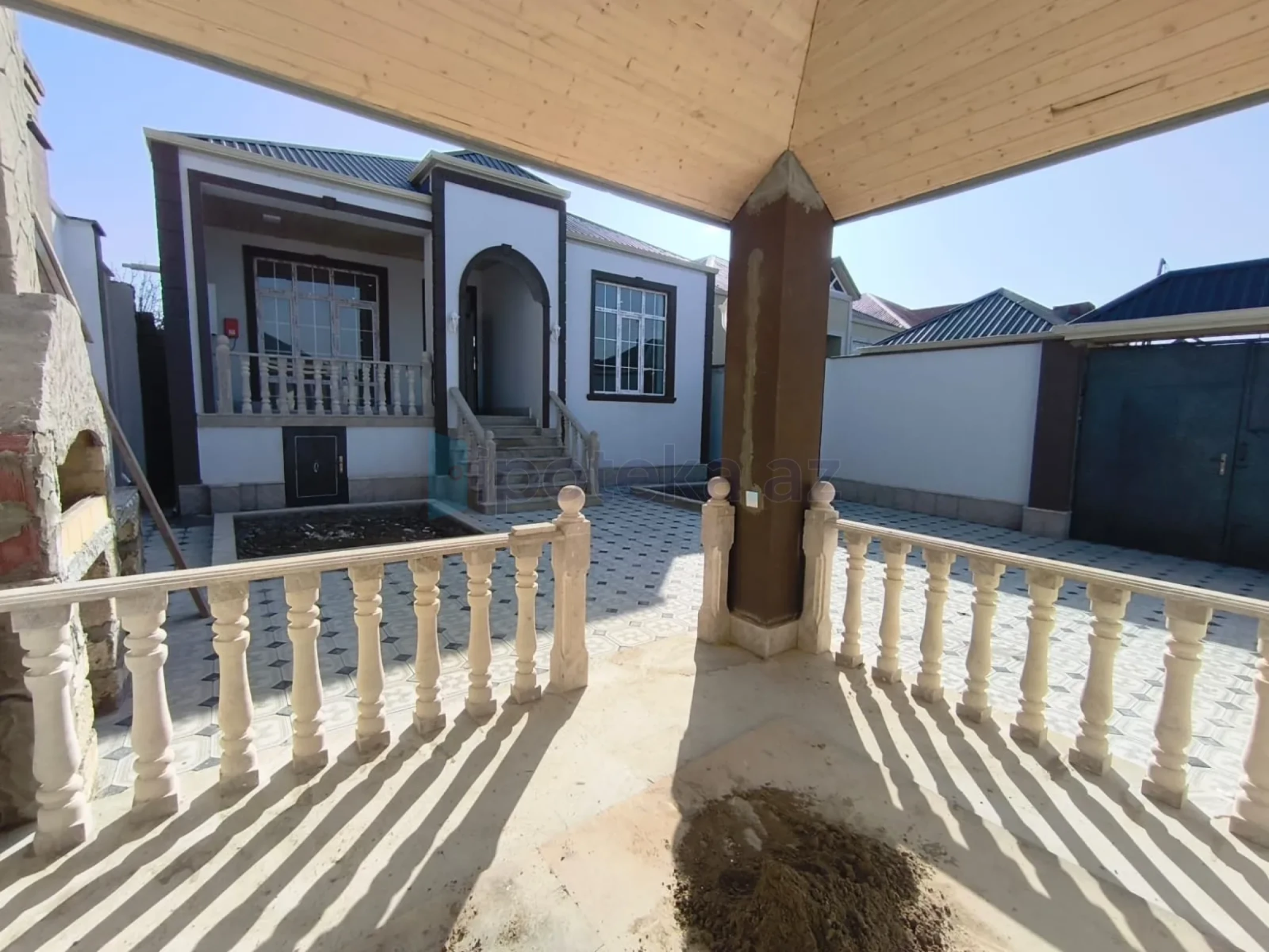 Satılır 4 otaqlı həyət evi 120 m²