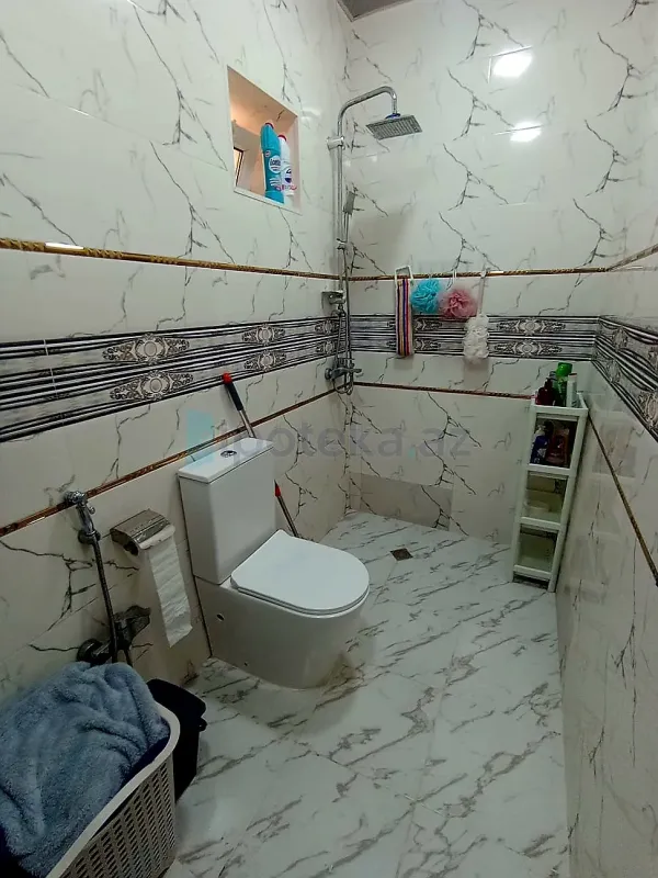 Satılır 4 otaqlı həyət evi 140 m²