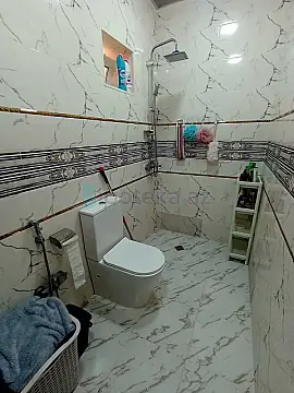 Satılır 4 otaqlı həyət evi 140 m²