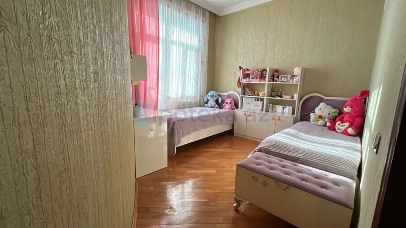 Satılır 3 otaqlı yeni tikili 84 m²