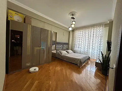 Satılır 3 otaqlı yeni tikili 84 m²