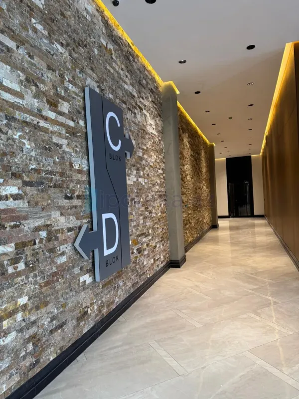 Satılır 3 otaqlı yeni tikili 110 m²