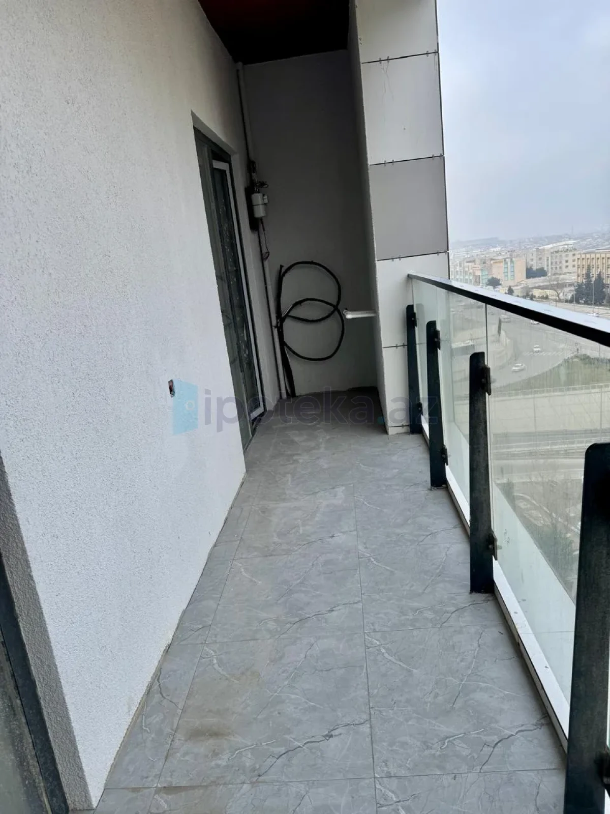 Satılır 3 otaqlı yeni tikili 110 m²
