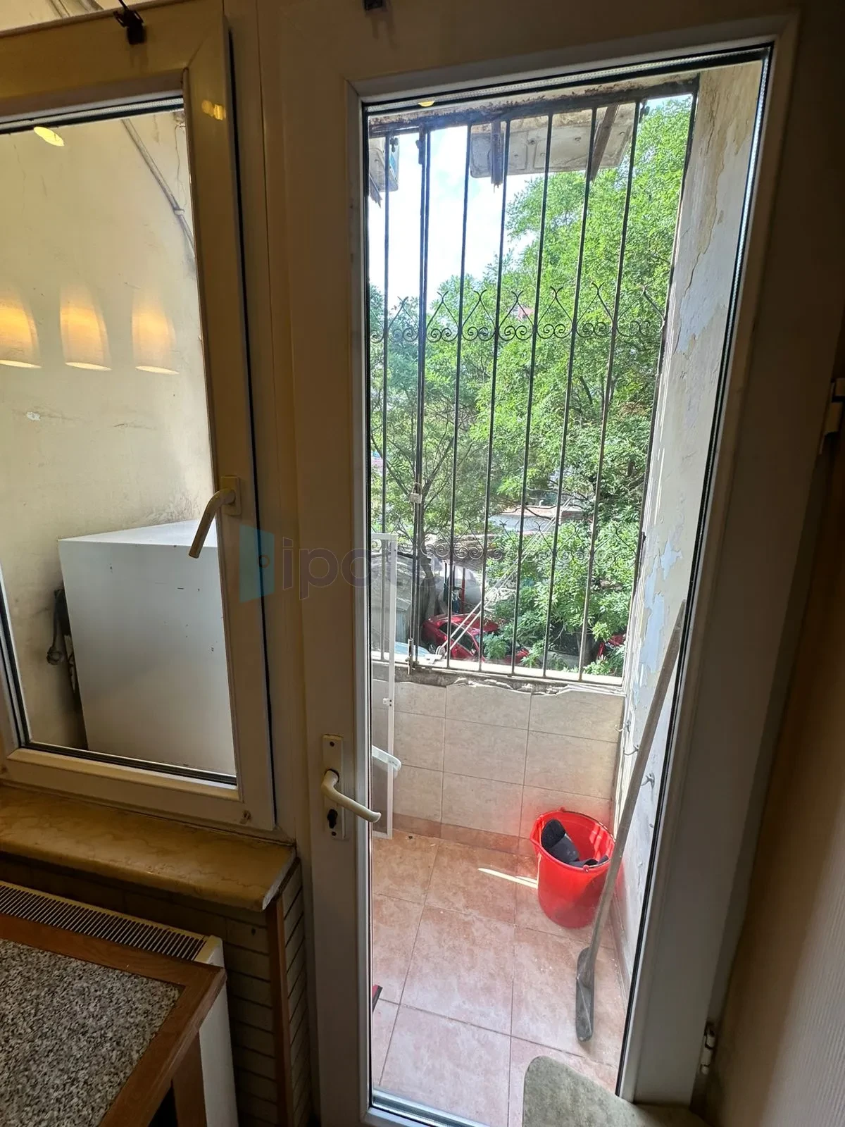 Satılır 3 otaqlı köhnə tikili 105 m²