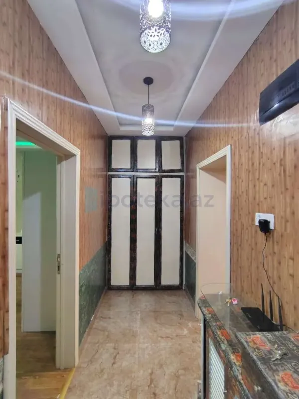 Satılır 3 otaqlı köhnə tikili 85 m²
