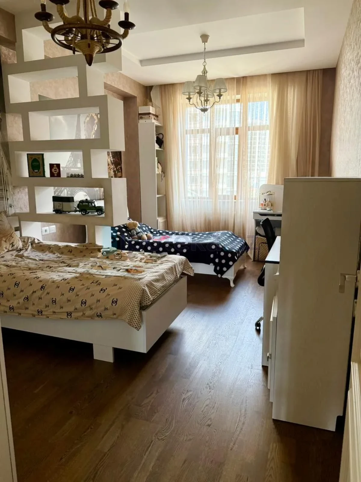 Satılır 3 otaqlı yeni tikili 115 m²