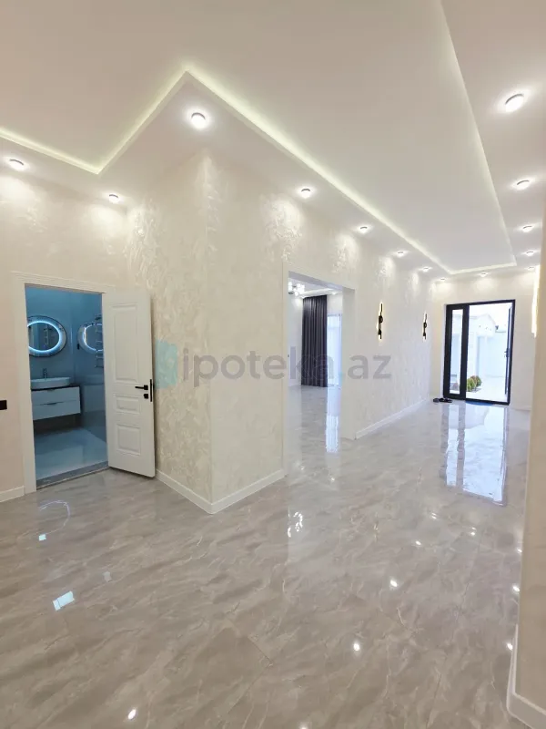 Satılır 4 otaqlı mənzil 170 m²