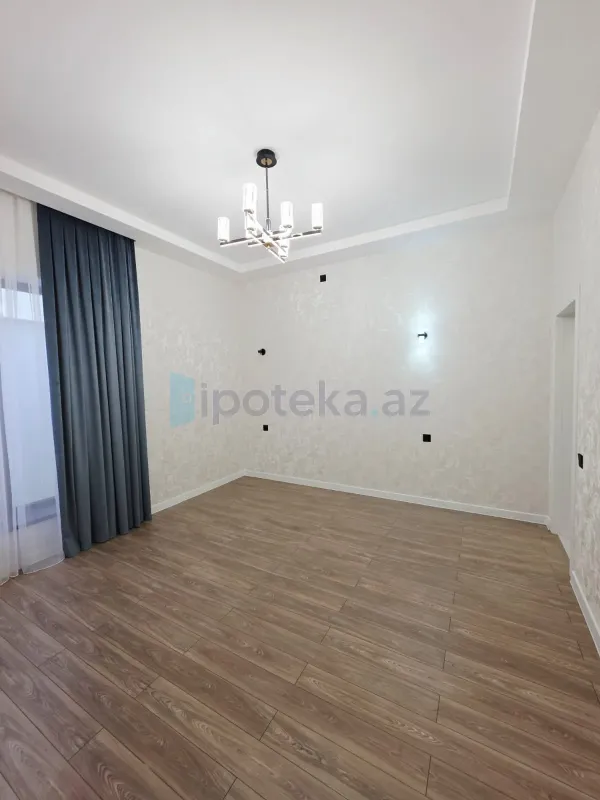 Satılır 4 otaqlı mənzil 170 m²