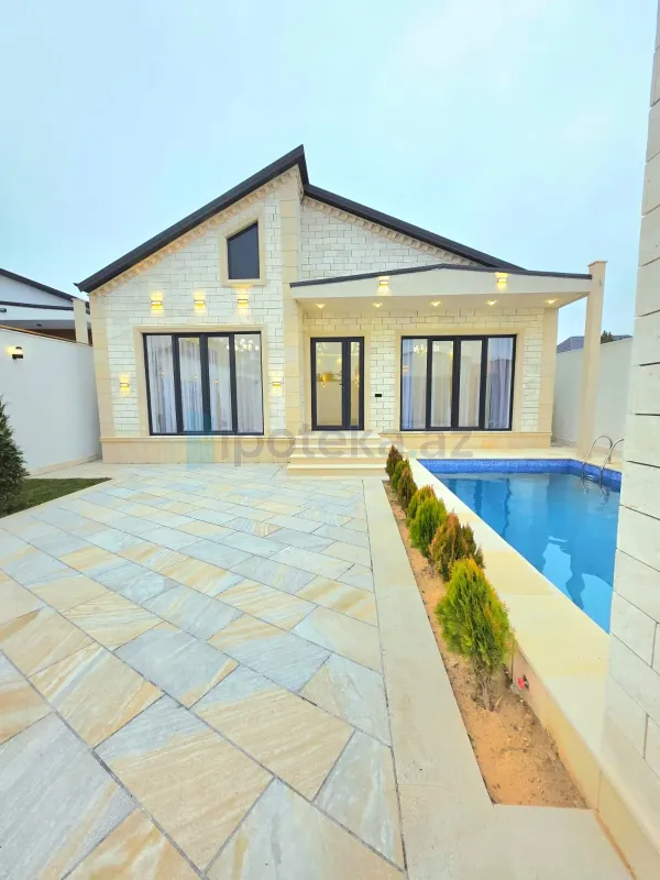 Satılır 4 otaqlı mənzil 170 m²