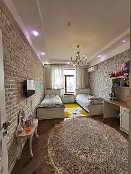 Satılır 4 otaqlı yeni tikili 132 m²