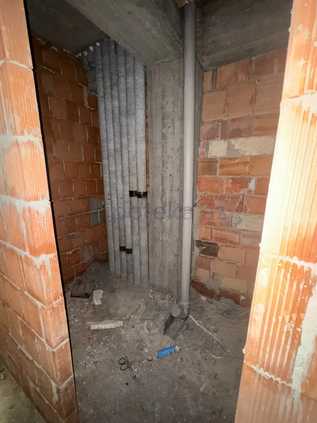 Satılır 2 otaqlı yeni tikili 73 m²