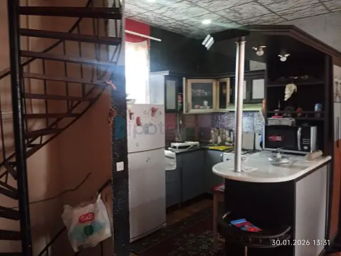 Satılır 3 otaqlı həyət evi 296 m²