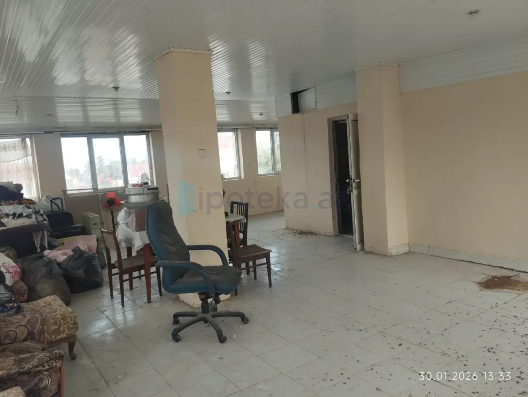 Satılır 3 otaqlı həyət evi 296 m²