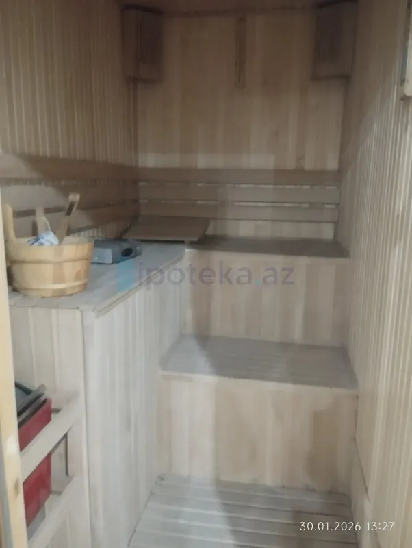 Satılır 3 otaqlı həyət evi 296 m²