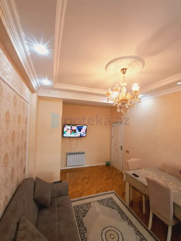 Satılır 3 otaqlı yeni tikili 70 m²