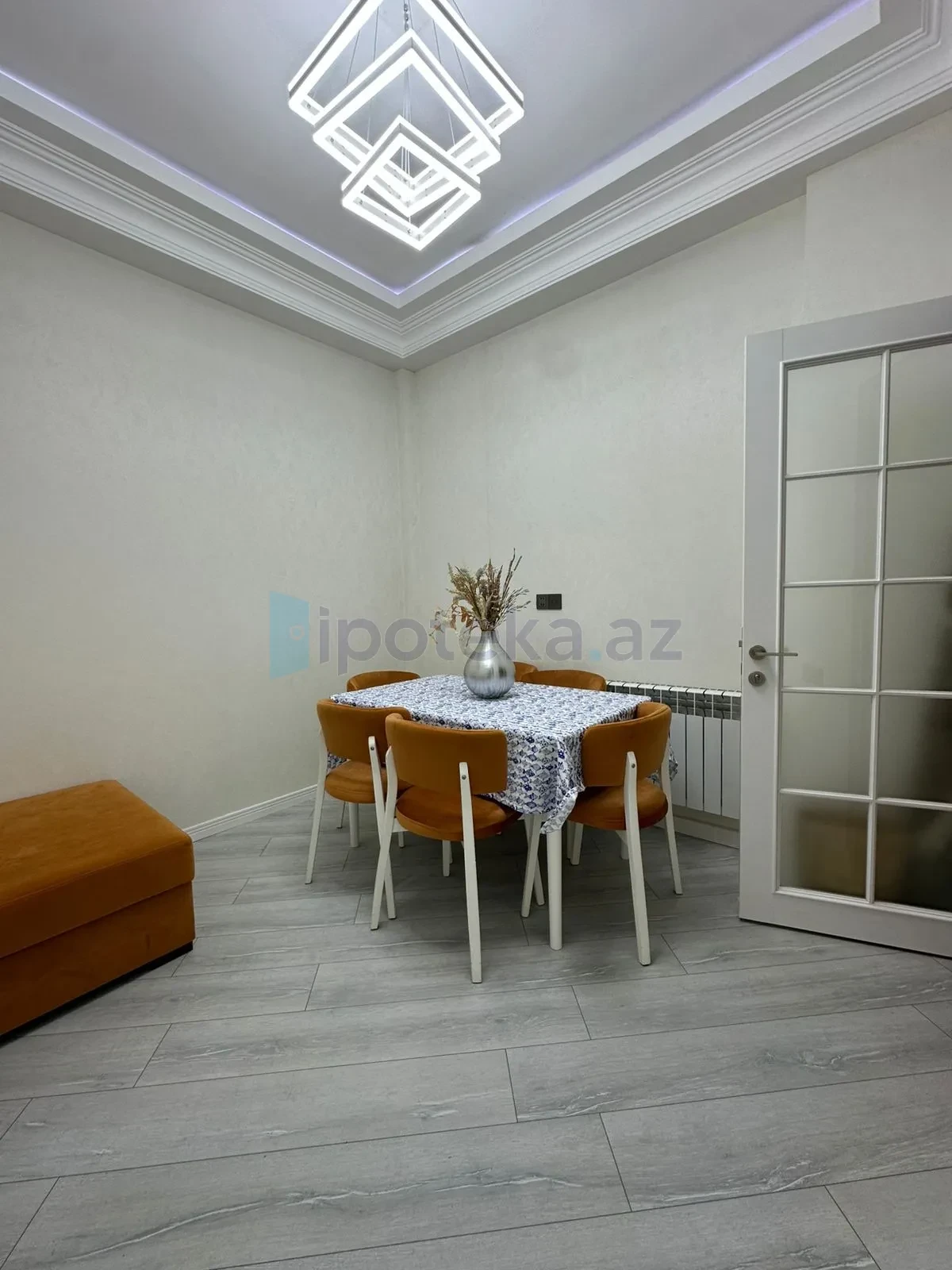 Satılır 3 otaqlı yeni tikili 75 m²