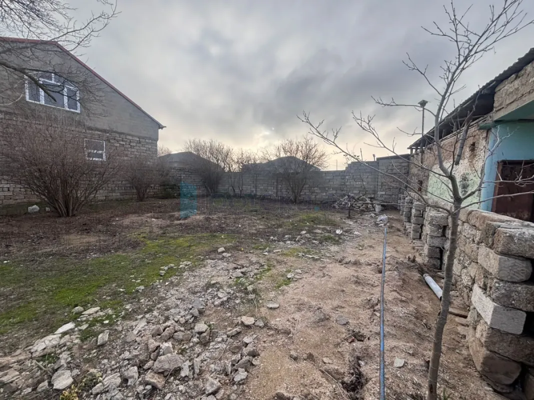 Satılır torpaq sahəsi 4 m²