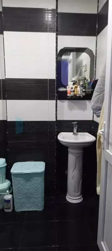 Satılır 2 otaqlı yeni tikili 43 m²