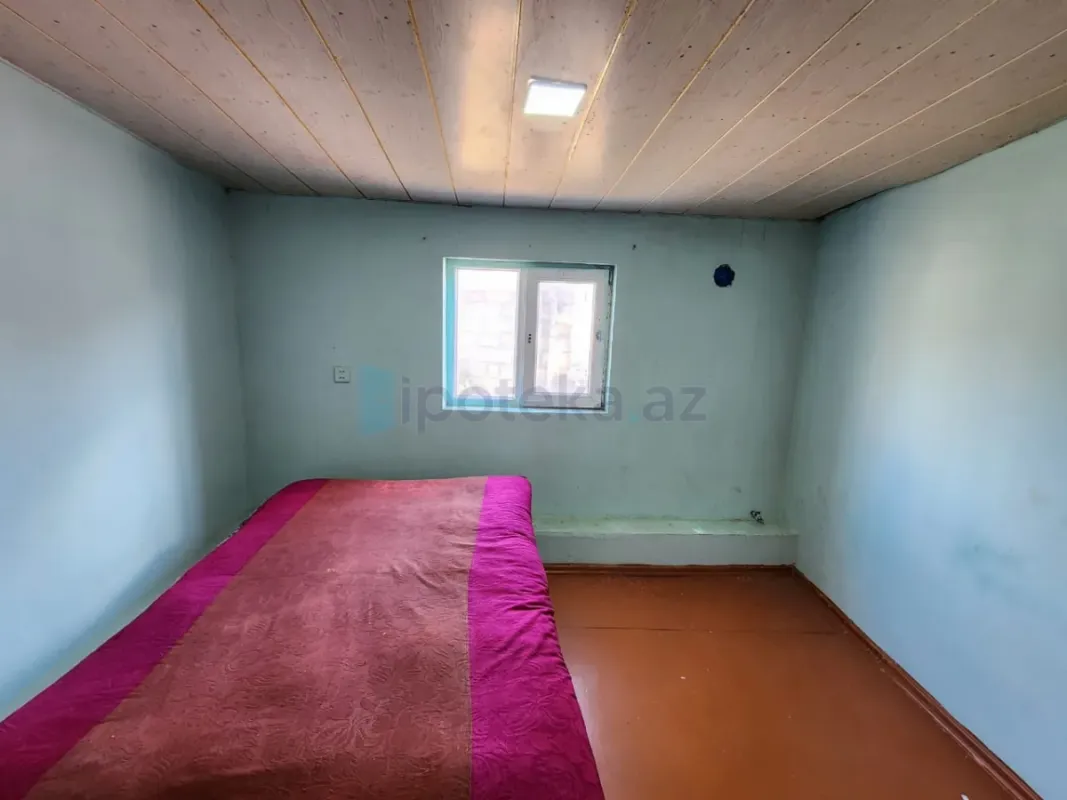 Satılır 2 otaqlı həyət evi 40 m²