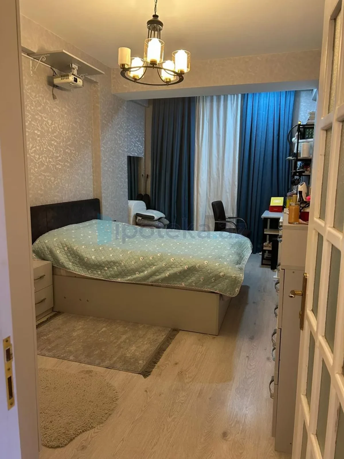 Satılır 2 otaqlı yeni tikili 61 m²