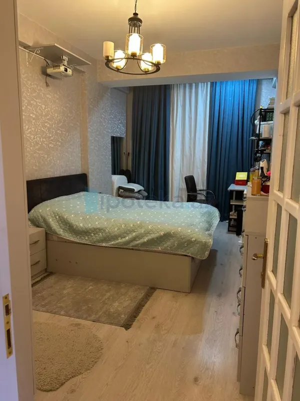 Satılır 2 otaqlı yeni tikili 61 m²