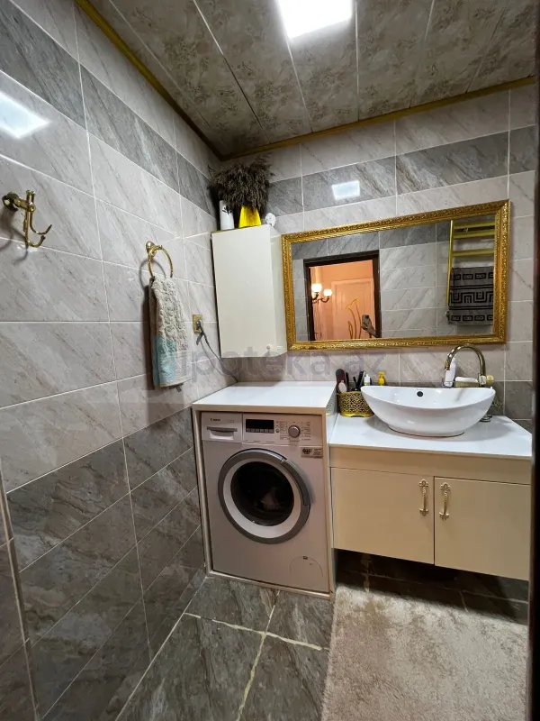 Satılır 4 otaqlı yeni tikili 95 m²