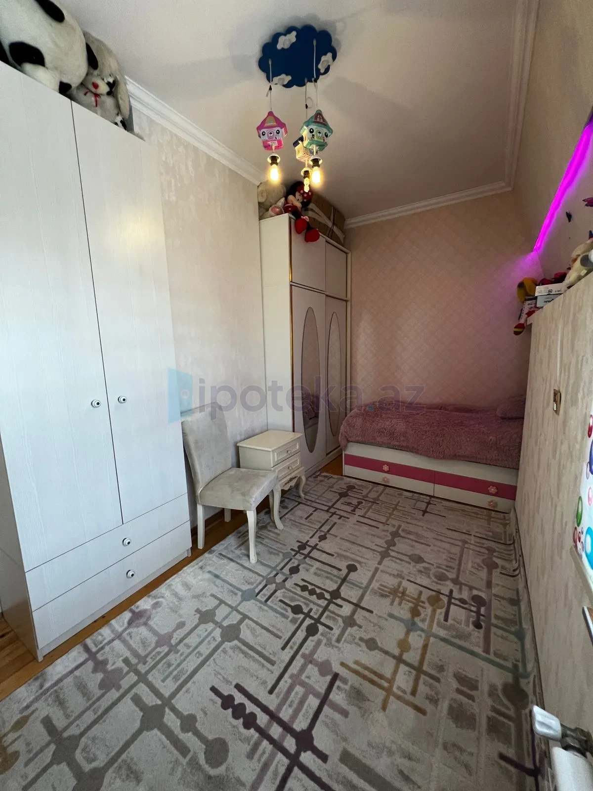 Satılır 4 otaqlı yeni tikili 95 m²