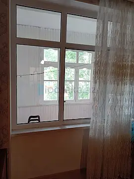 Satılır 3 otaqlı köhnə tikili 87 m²