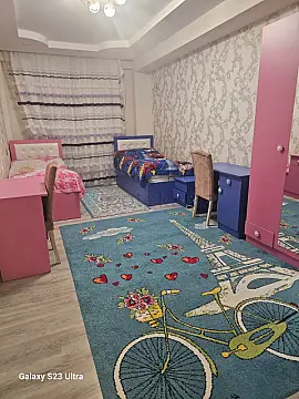 Satılır 3 otaqlı yeni tikili 100 m²