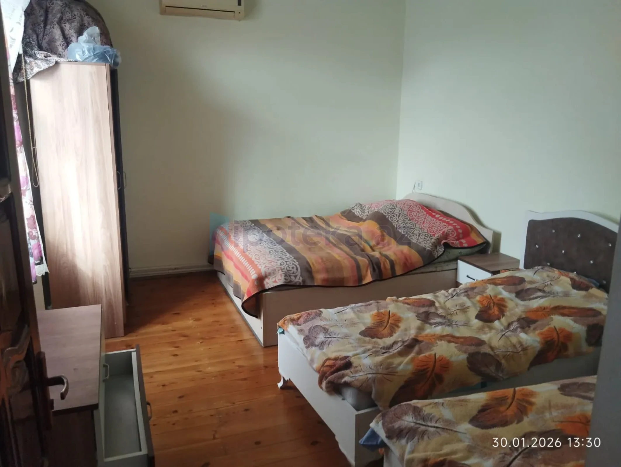 Satılır 3 otaqlı həyət evi 296 m²