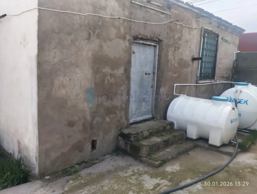 Satılır 3 otaqlı həyət evi 296 m²