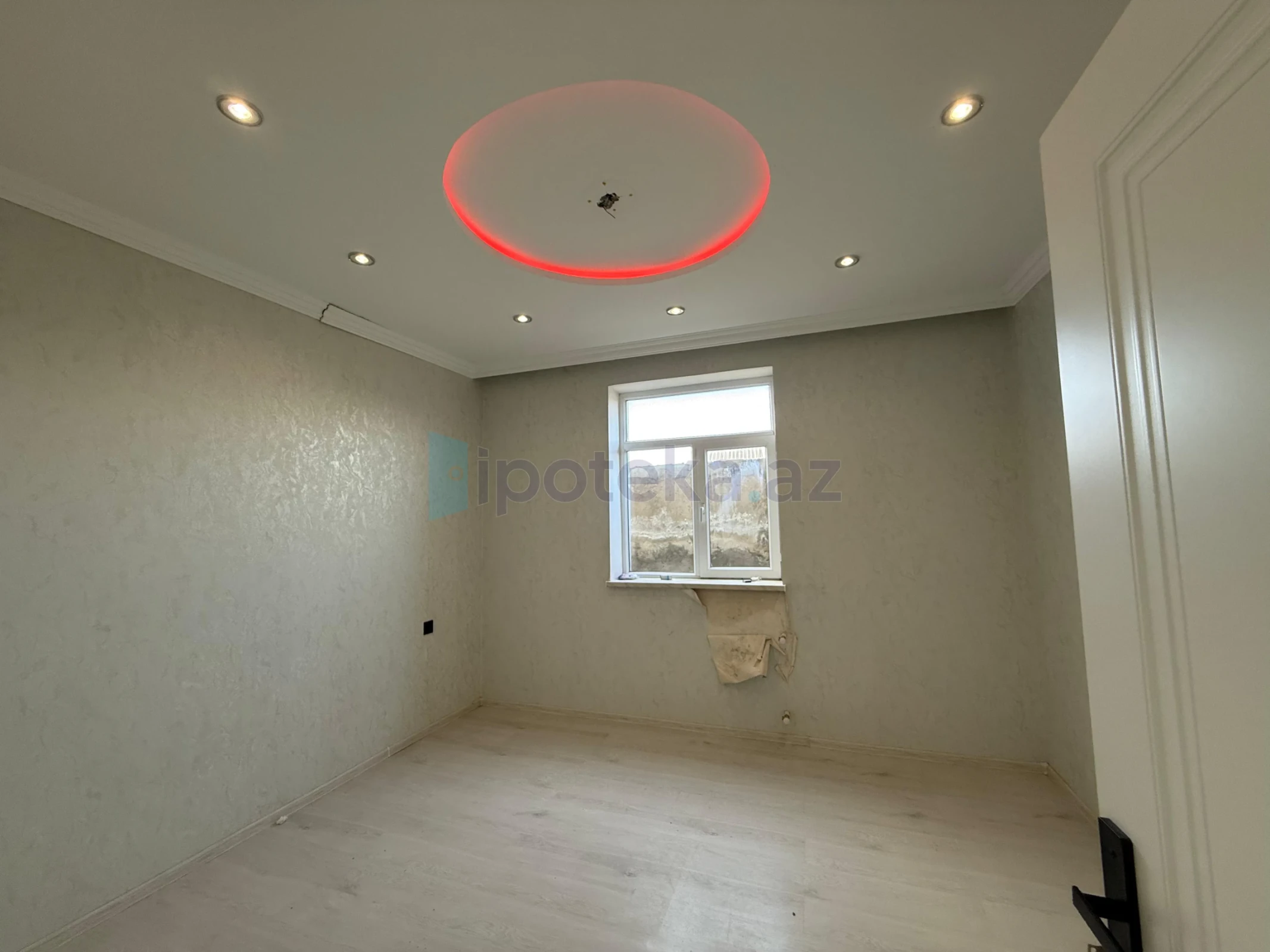 Satılır 3 otaqlı həyət evi 90 m²