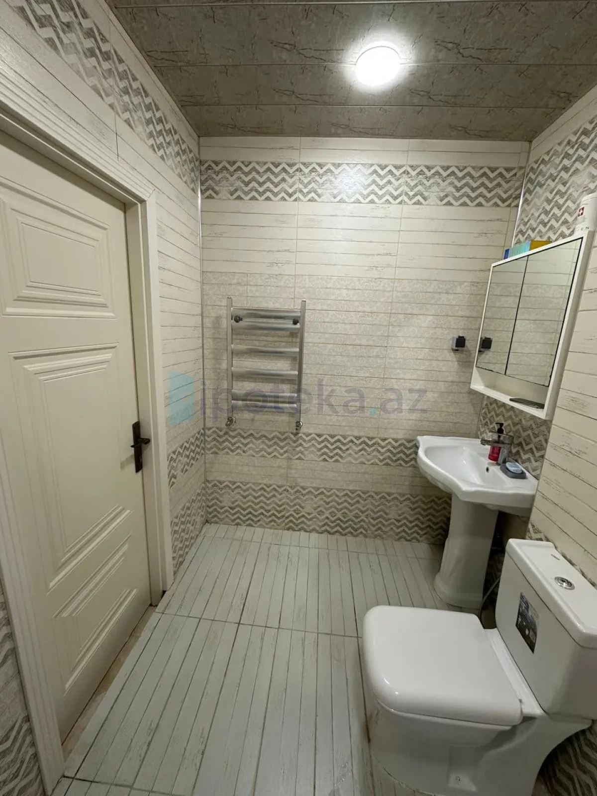 Satılır 2 otaqlı yeni tikili 54 m²