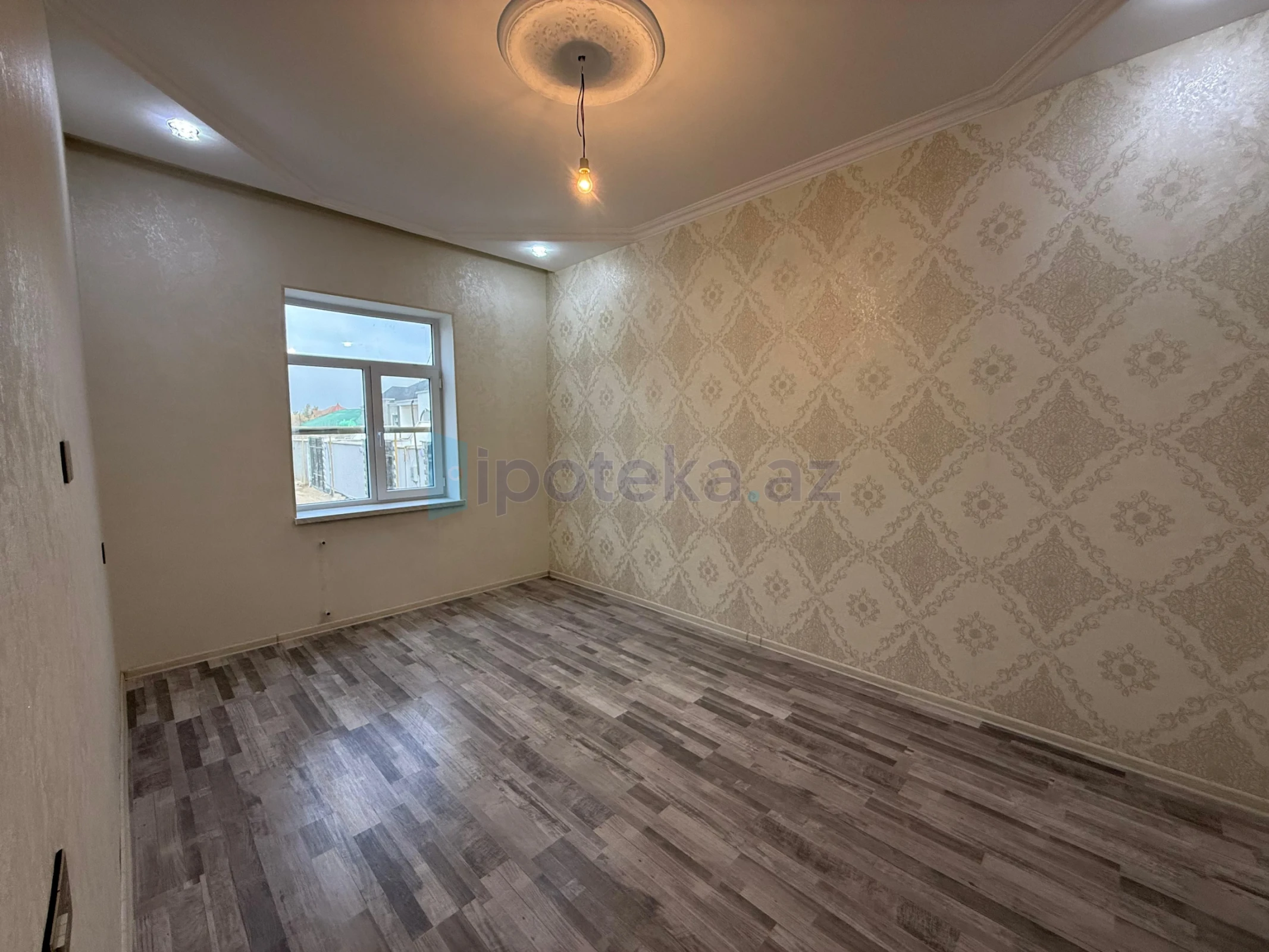 Satılır 3 otaqlı həyət evi 60 m²