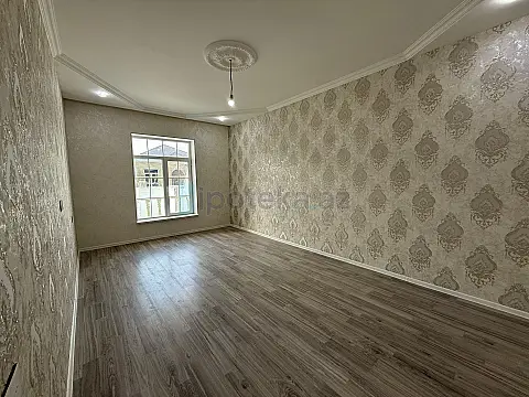 Satılır 4 otaqlı həyət evi 115 m²