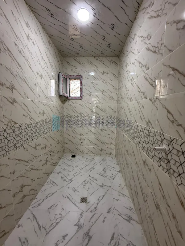 Satılır 4 otaqlı həyət evi 115 m²