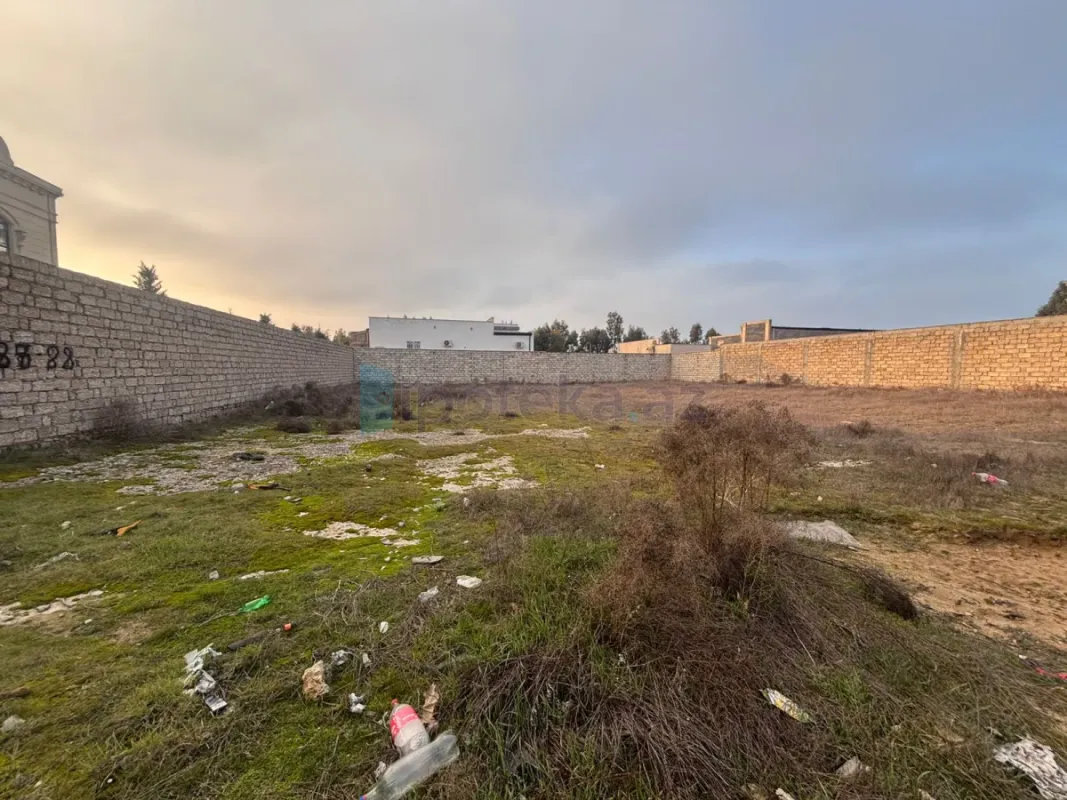 Satılır torpaq sahəsi 12 m²