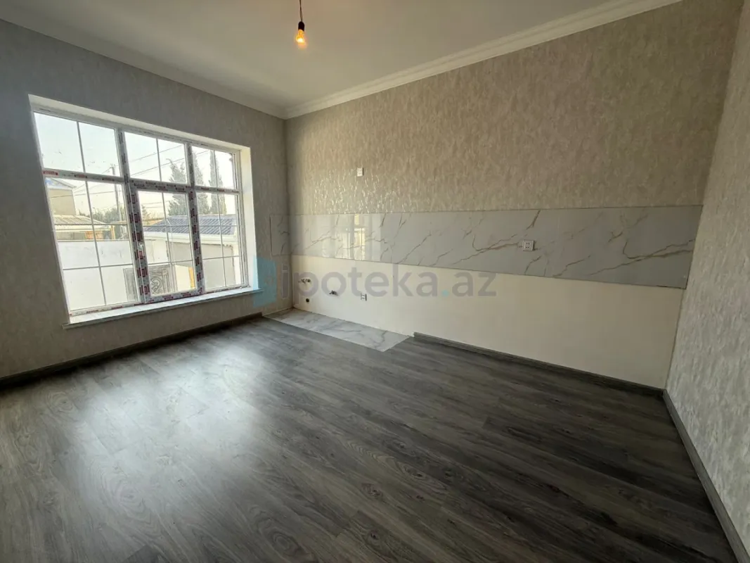 Satılır 4 otaqlı həyət evi 100 m²
