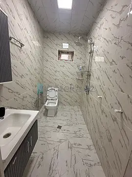 Satılır 4 otaqlı həyət evi 100 m²