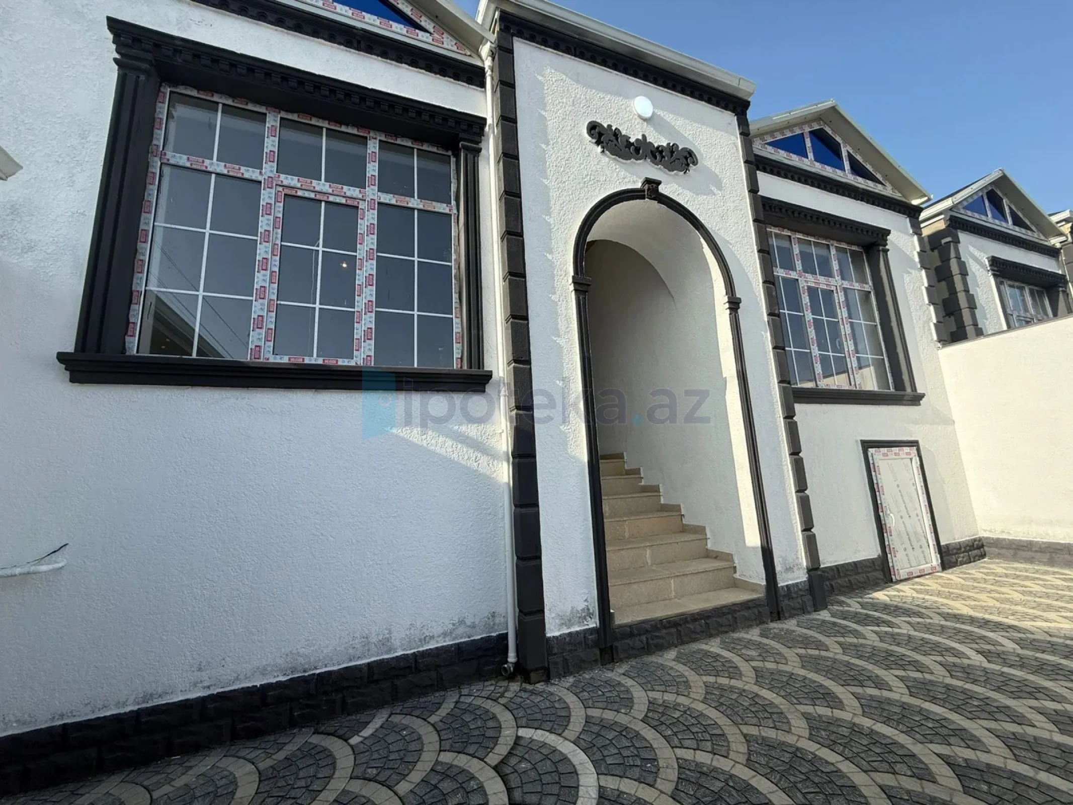 Satılır 4 otaqlı həyət evi 100 m²