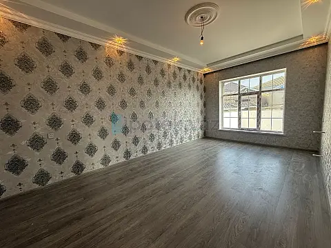 Satılır 4 otaqlı həyət evi 100 m²