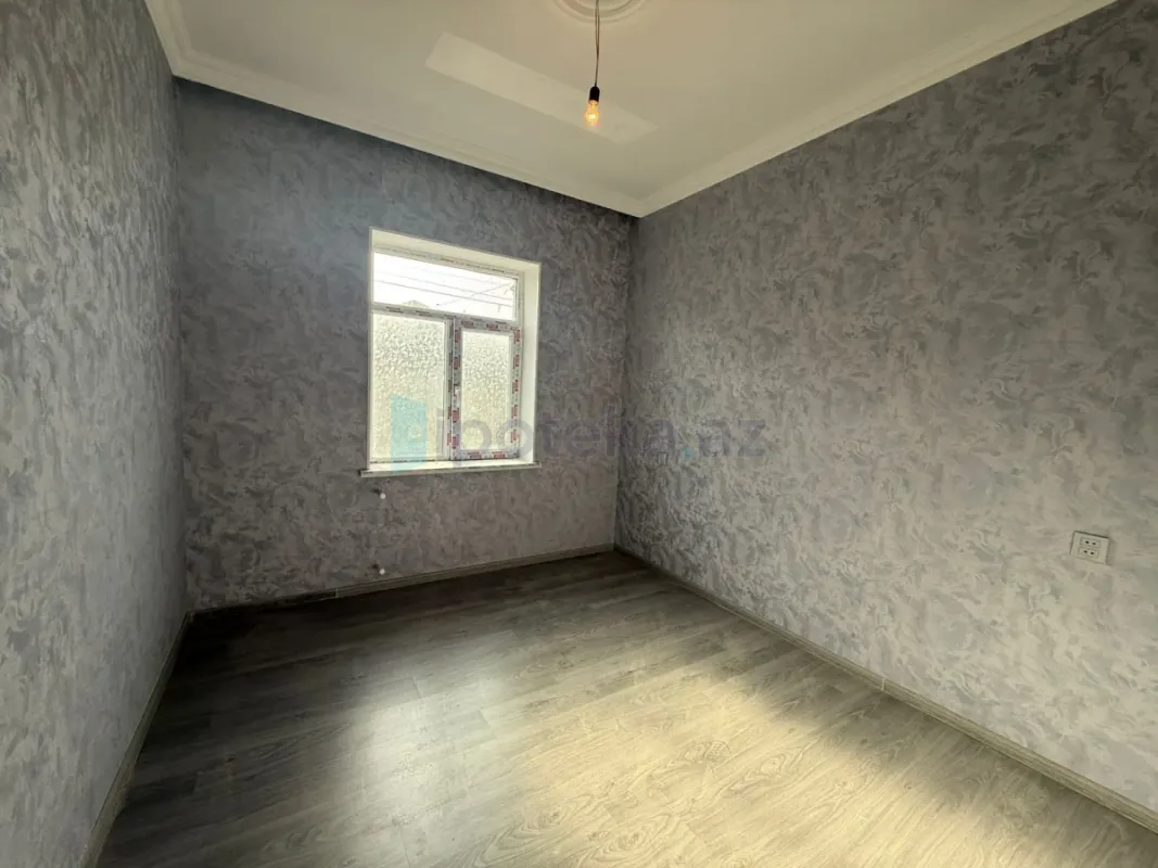 Satılır 4 otaqlı həyət evi 100 m²