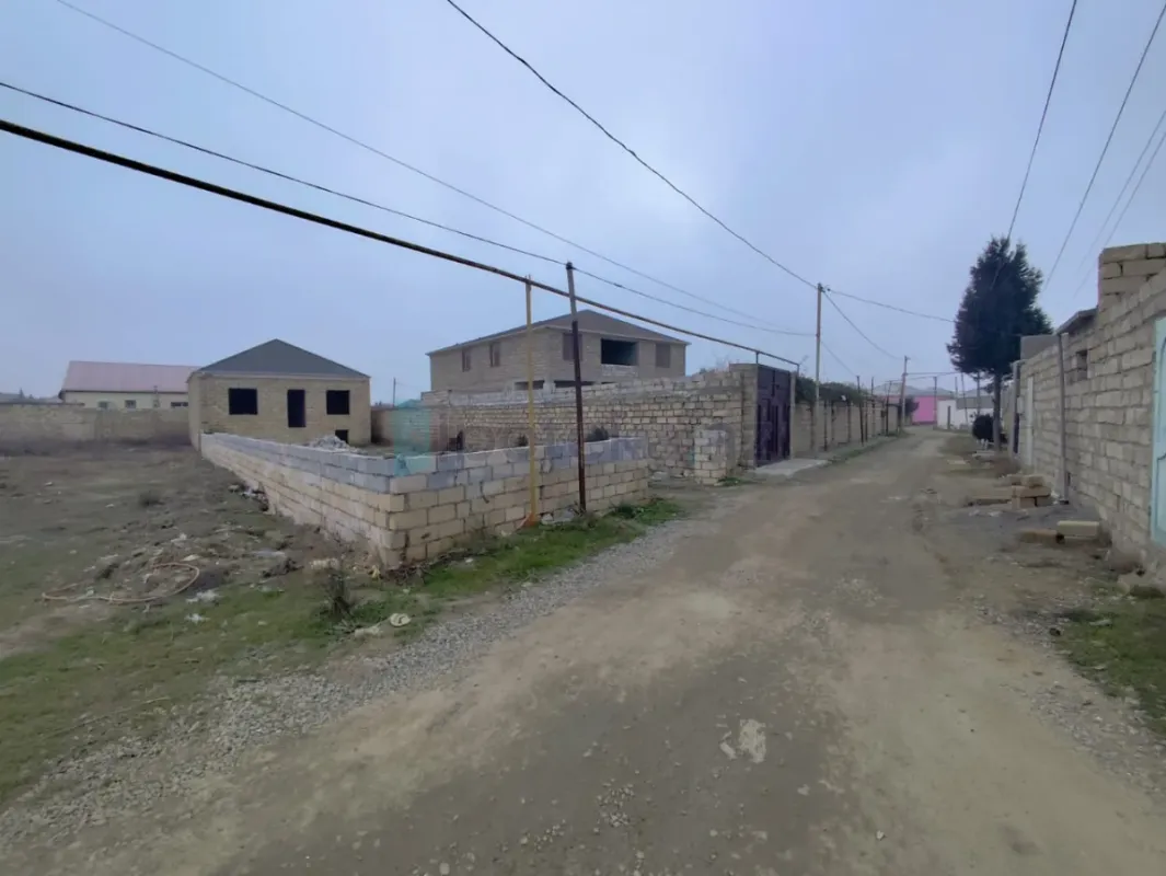 Satılır 4 otaqlı həyət evi 120 m²