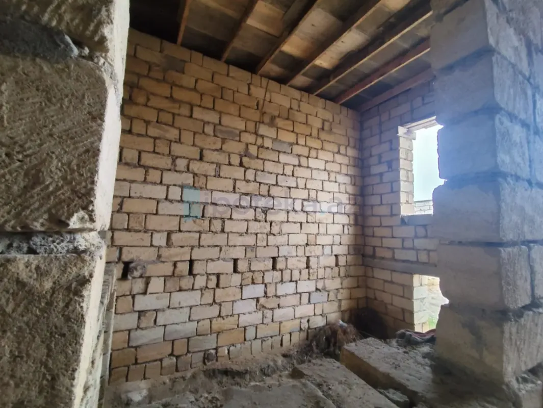 Satılır 4 otaqlı həyət evi 120 m²