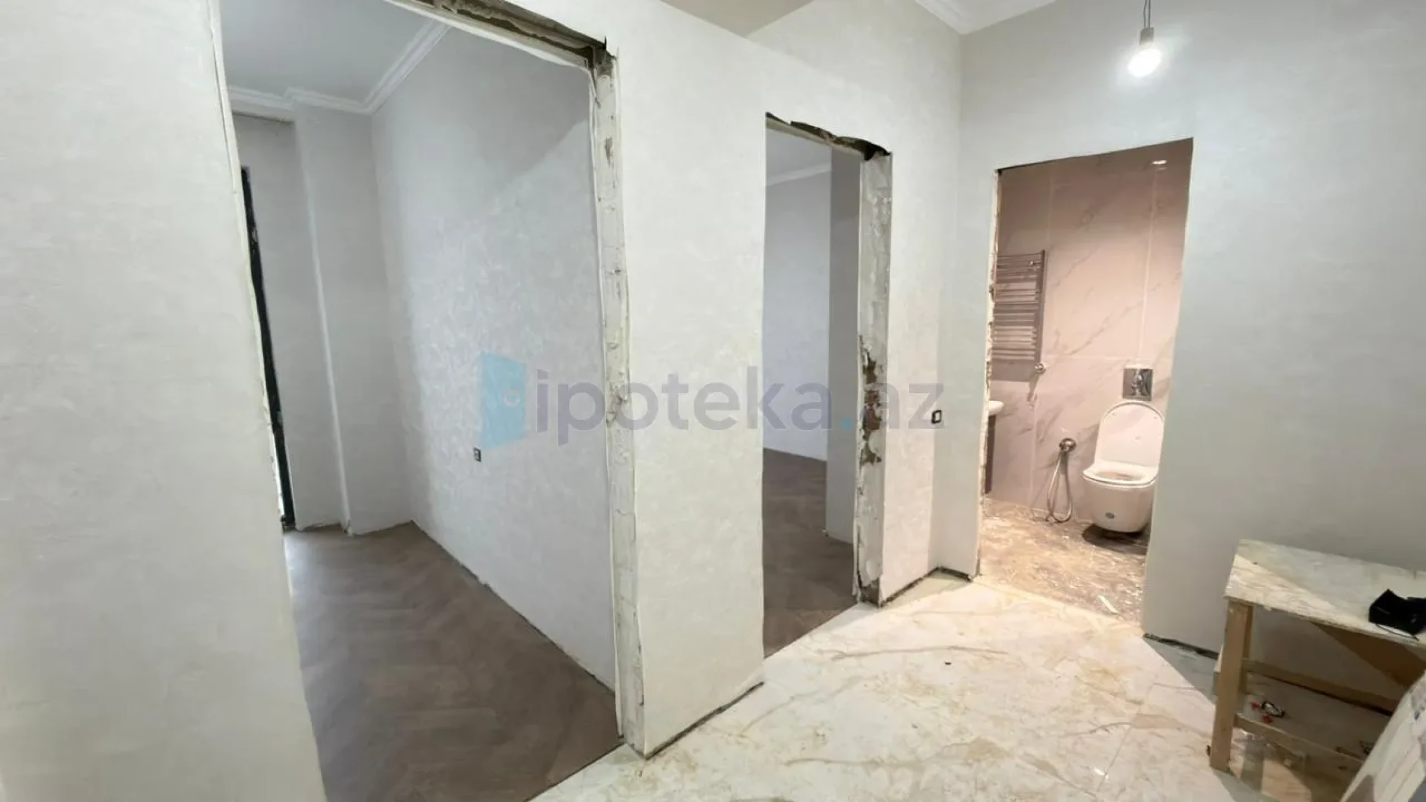 Satılır 3 otaqlı yeni tikili 73 m²