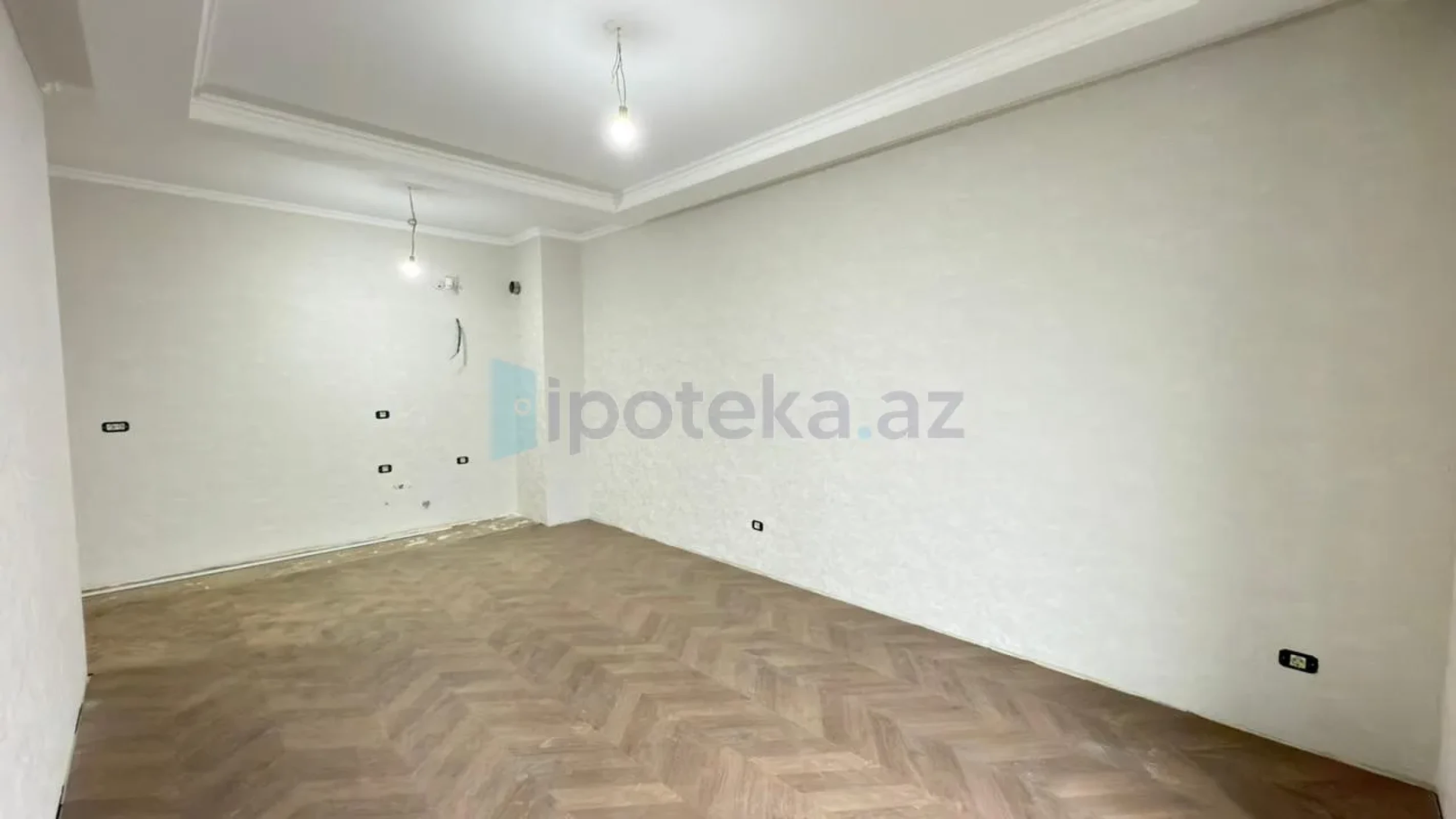Satılır 3 otaqlı yeni tikili 73 m²