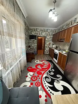 Satılır 7 otaqlı həyət evi 170 m²