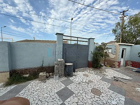 Satılır 3 otaqlı həyət evi 90 m²